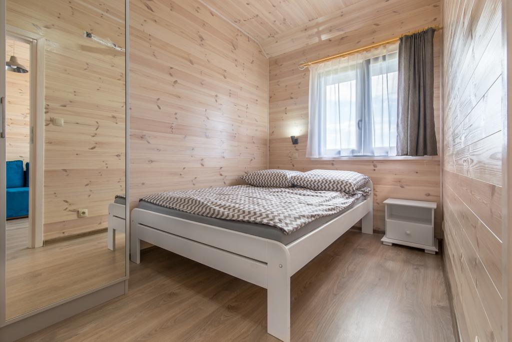 Amelia Apartment ครีนิซามอร์สกา ภายนอก รูปภาพ