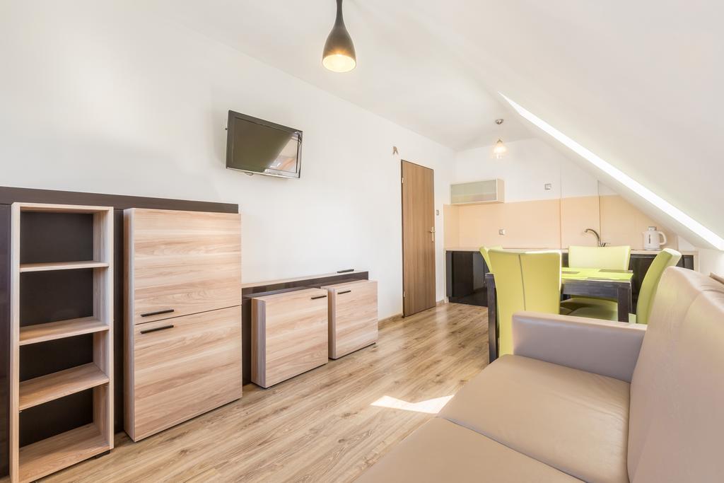 Amelia Apartment ครีนิซามอร์สกา ภายนอก รูปภาพ